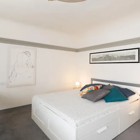 Apartment Indipendenza Palace Florence