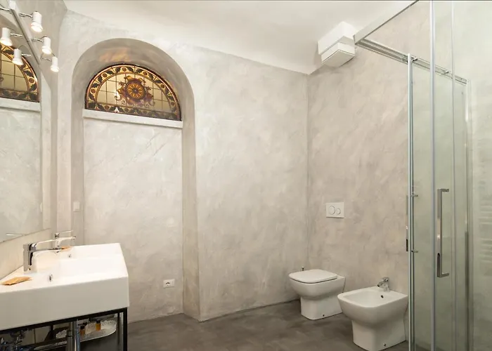 Indipendenza Palace Апартаменты Флоренция